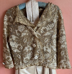 lot 328 image: Vintage Elegant Three Piece Ensemble
