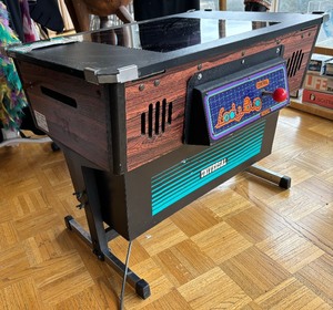 lot 338 image: Universal Lady Bug Cocktail Arcade Game