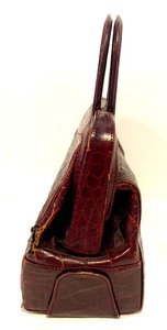 lot 280 image: Vintage Polished Brown Leather Crocodile Print Top Handle Handbag