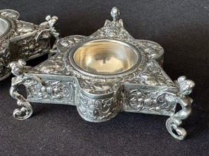 lot 25 image: Pair of Fratelli Coppini Italian Baroque Angel Figurine Silver Salt Cellars