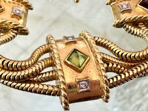 lot 35 image: Beautiful 14k Gold and Gemstone Bracelet