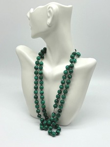 lot 306A image: Vintage Hand Knotted Malachite Beaded Necklace