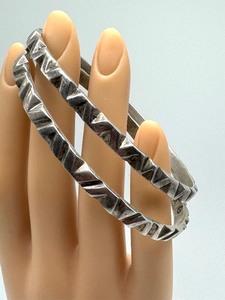 lot 309A image: Pair of Vintage Sterling Bangle Bracelets