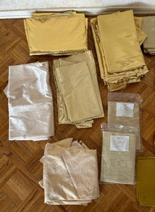 lot 380 image: Gold Colored Tablecloths, Runner and Cloth Napkins