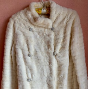 lot 458 image: Vintage Schlappes Fur Coat Designed by Donald Brooks
