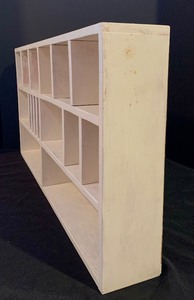lot 288 image: Divided Wooden Shelf