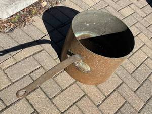 lot 504 image: Large 12 Copper Saucepan with Handles