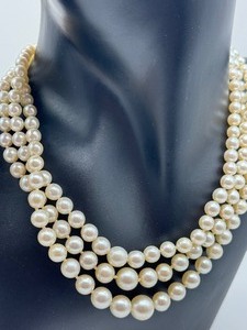 lot 46 image: Vintage Triple Strand of Faux Pearls with Decorative Clasp