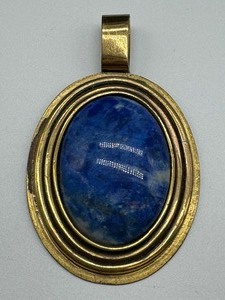 lot 45 image: Morita Gil Lapis Pendant  Morta Gil Chile MCM Modernist Lapis Lazuli Pendant
