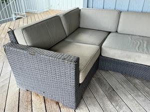 lot 483 image: Patio Sofa Sectional