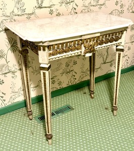 lot 123 image: Antique Neoclassical Style Painted Wood Table