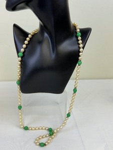 lot 499B image: Lovely Vintage Beaded Necklace