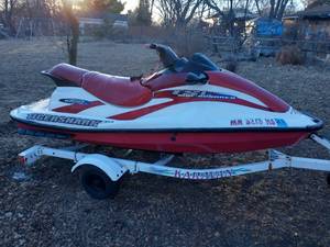 1999 Tigershark TSL 900 2 passenger Jet Ski and Karavan Trailer