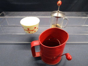Vintage Kitchenwares