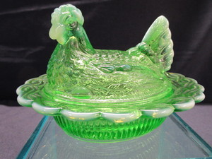 Moser Nesting Hen
