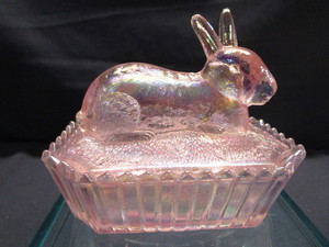Westmoreland Nesting Rabbit Box