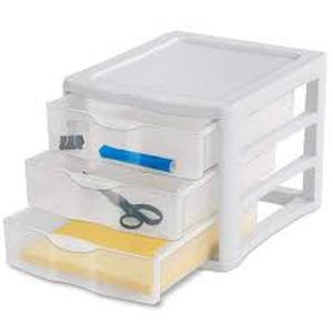 lot 62 image: Sterilite Clearview 3-Compartment Plastic Drawer Unit