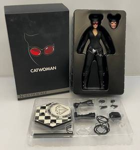 lot 21 image: 16 Sideshow Collectibles Catwoman Figure (NOB)