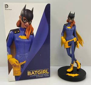 lot 22 image: Batgirl Statue- DC Comics Design Series By Cameron Stewart & Babs Tarr- Batman