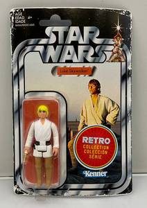 lot 41 image: Star Wars Retro Collection Farmboy Luke Skywalker 3.75 Figure (NOC)