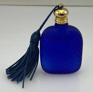 lot 74 image: Vintage Colbalt Blue Perfume Bottle 2