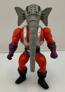 lot 86 image: 1985 MOTU Snout Spout Squirting Action Figure (RARE)