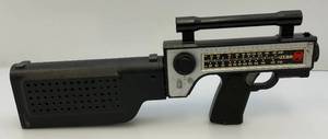 lot 99 image: 1964 Mattel Agent Zero M Radio Rifle Missing Parts (VERY COOL)