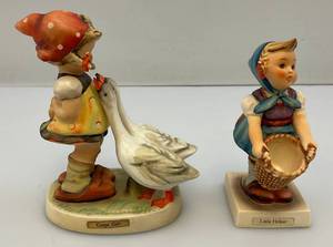 lot 125 image: Misc. Vintage M.J. Hummels With Paper Labels