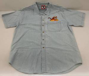 lot 138 image: Vintage Mickey Inc. Embriodered Winnie The Pooh & Tigger Demim Short Sleeve Shirt Never Worn