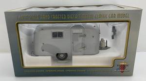 lot 229 image: Motor City Classics 118 Scale (Airstream Trailer) #92005 Hand Crafted Die-Cast Metal Classics Model (NIB)