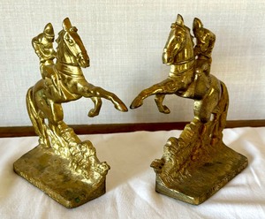 lot 34 image: Vintage Penna. State Police Brass Bookends