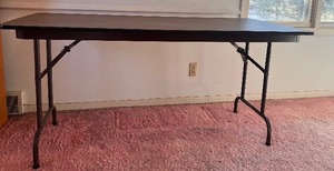 lot 23 image: Large Folding Table