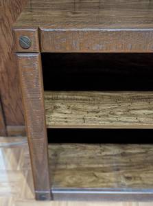 lot 104A image: Small Vintage Wood Bookshelf