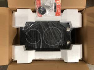 lot 39 image: Magic Chef 12 in. Radiant Electric Ceramic Glass Cooktop in Black Customer Returns See Pictures