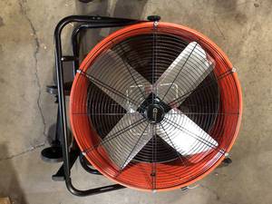 lot 46 image: Commercial Electric 24 in. 2-Speed Heavy Duty Tilt Drum Fan  Customer Returns See Pictures