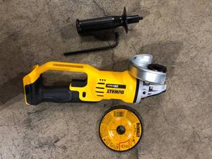 lot 31 image: DEWALT 20V MAX Cordless 4.5 in. - 5 in. Angle Grinder (Tool Only)   Customer Returns See Pictures