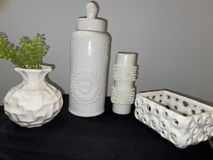 Lot of 4 Glazed Decor Items
