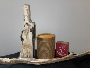 Lot of 3 Decor Items