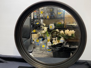 Round Framed Wall Mirror