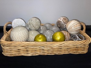 Weaved Basket Tray of Decorative GLASS Balls