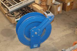 lot 620 image: Cox Reels Air Hose Reel SH-N-350 with Air Hose