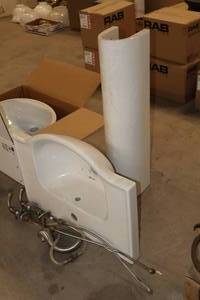 lot 697 image: Kohler Sink with Pedestal Base and Faucet Fixtures