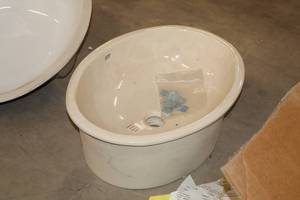 lot 700 image: St. Thomas Oval Sink Basin