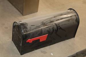 lot 731 image: Metal Mailbox 7x20x9