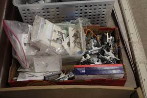 lot 746 image: Lot of (1 Box) Electrical Switches, Outlets and Face Plates
