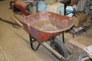 lot 776 image: Wheelbarrow