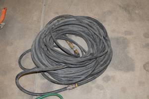 lot 788 image: Lot of (2) Air Hose