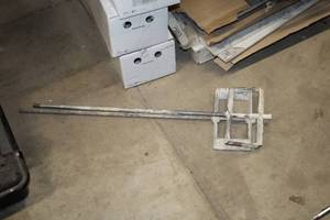 lot 800 image: Lot of (2) 30 Paint Mixer Bits
