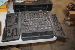 lot 809 image: Socket and Wrench Set with Case