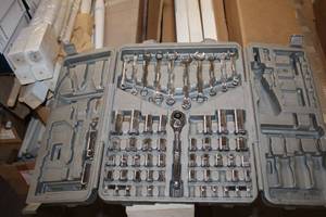 lot 810 image: Socket and Wrench Set with Case